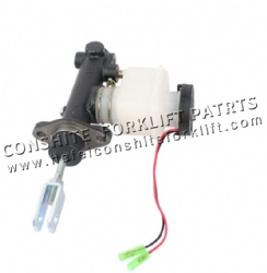 MASTER CYLINDER